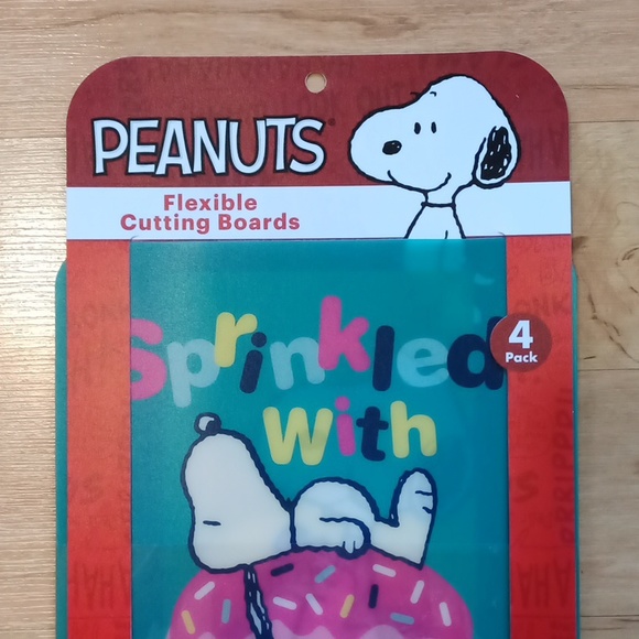 Peanuts Snoopy Charlie Brown Flexible Cutting Chopping Boards 4 pack - Picture 7 of 11
